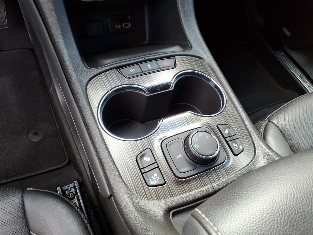 used 2023 GMC Acadia car, priced at $32,615