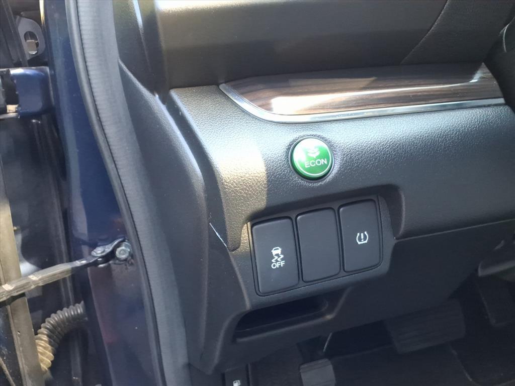 used 2016 Honda CR-V car, priced at $16,860