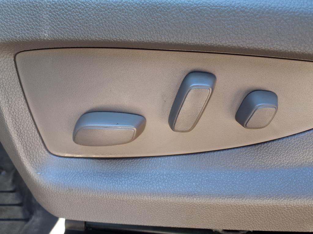 used 2018 GMC Yukon XL car, priced at $31,917