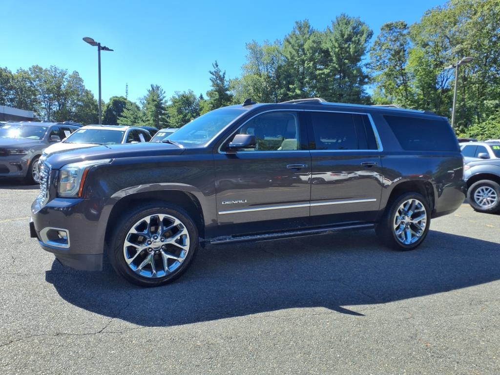 used 2018 GMC Yukon XL car, priced at $31,917