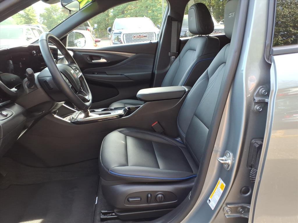 used 2024 Buick Envista car, priced at $23,988