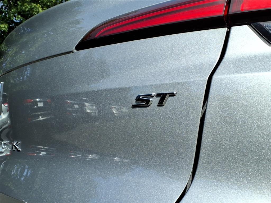 used 2024 Buick Envista car, priced at $23,988