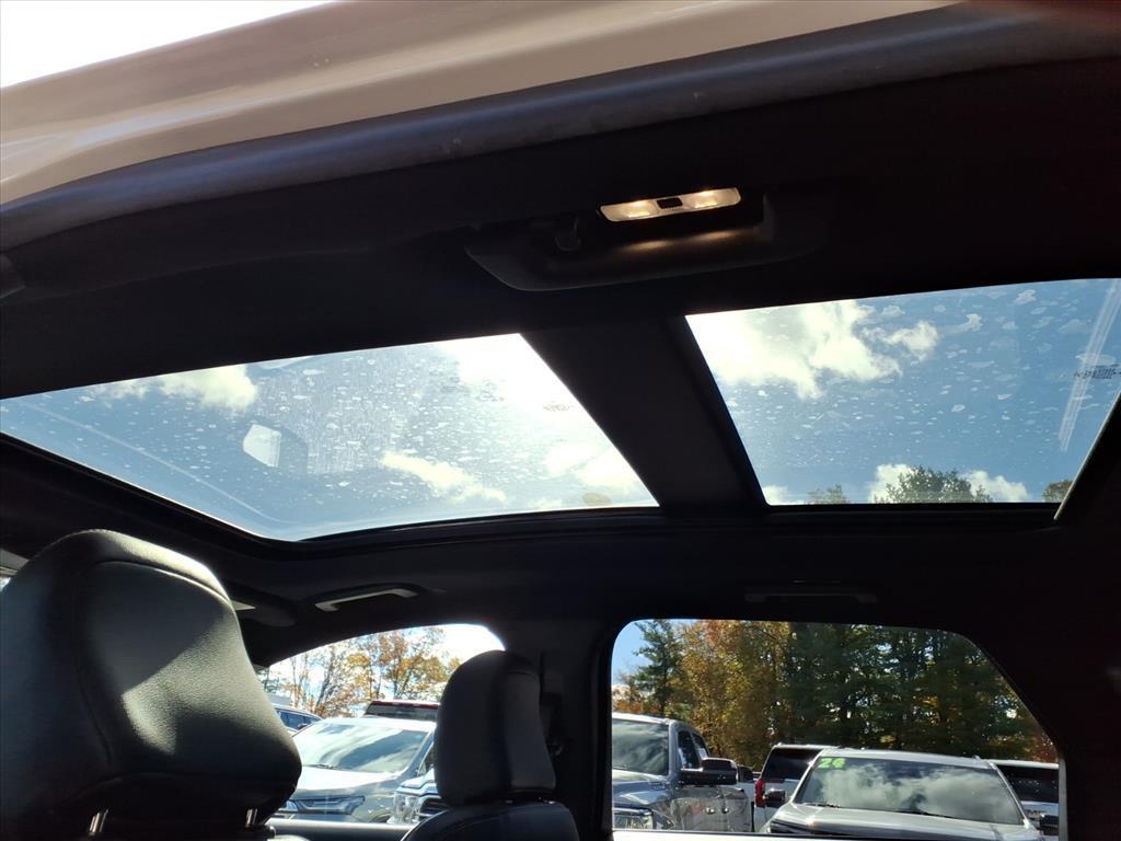 used 2021 Ford Edge car, priced at $24,985