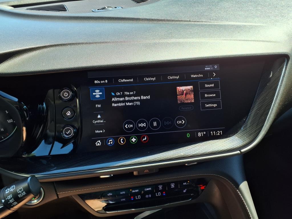 used 2021 Buick Envision car, priced at $21,091