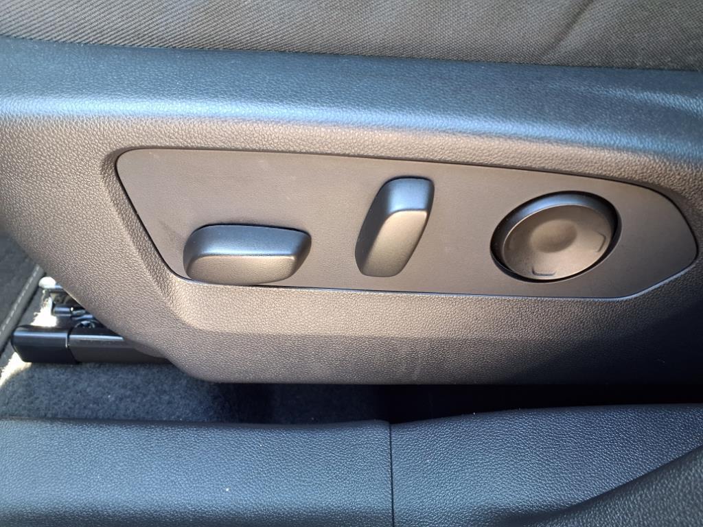 used 2021 Buick Envision car, priced at $21,091