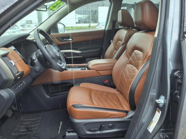 used 2023 Nissan Pathfinder car, priced at $38,497