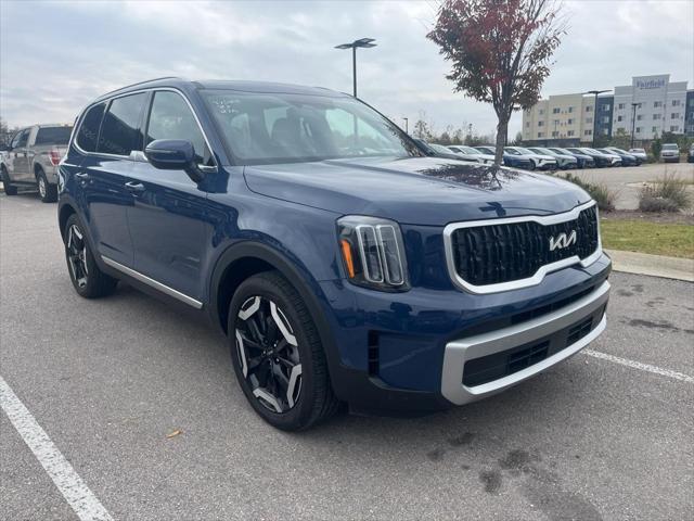 used 2023 Kia Telluride car, priced at $37,597