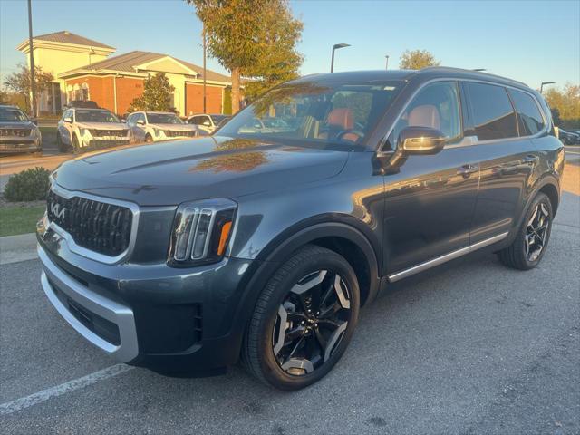 used 2023 Kia Telluride car, priced at $35,987