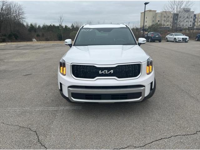 used 2024 Kia Telluride car, priced at $42,087