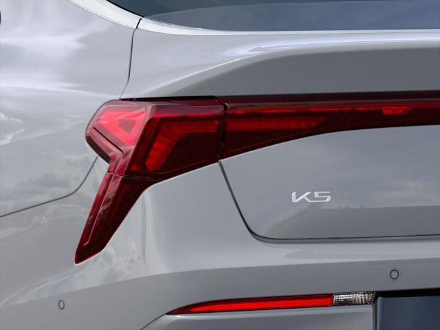 new 2025 Kia K5 car, priced at $37,652