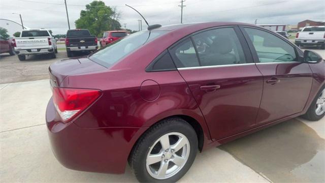 used 2015 Chevrolet Cruze car, priced at $11,000