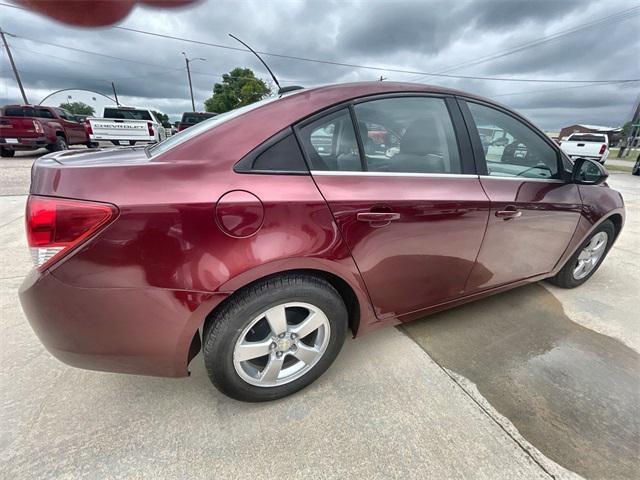 used 2015 Chevrolet Cruze car, priced at $11,000