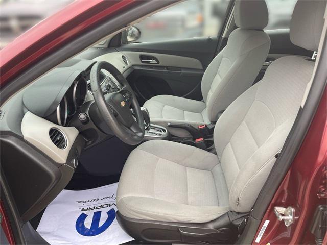 used 2015 Chevrolet Cruze car, priced at $11,000
