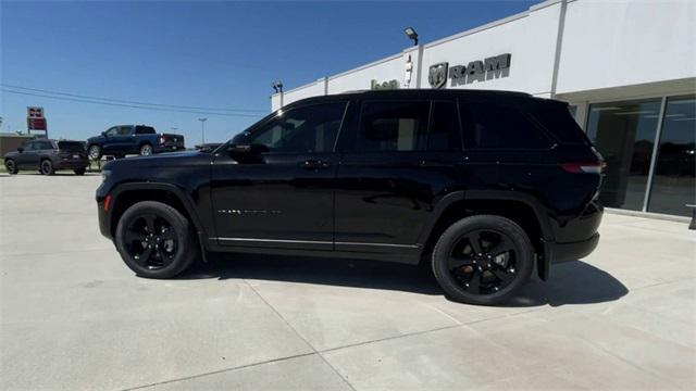 new 2024 Jeep Grand Cherokee car, priced at $50,568