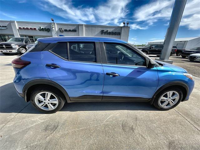 used 2021 Nissan Kicks car