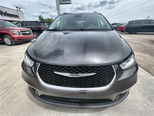 used 2022 Chrysler Pacifica car, priced at $23,299