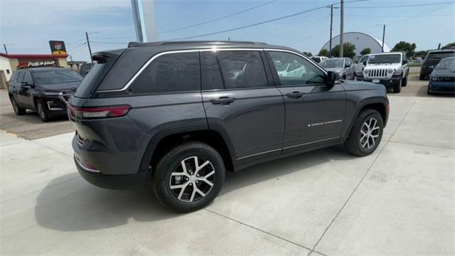 new 2024 Jeep Grand Cherokee car, priced at $43,257