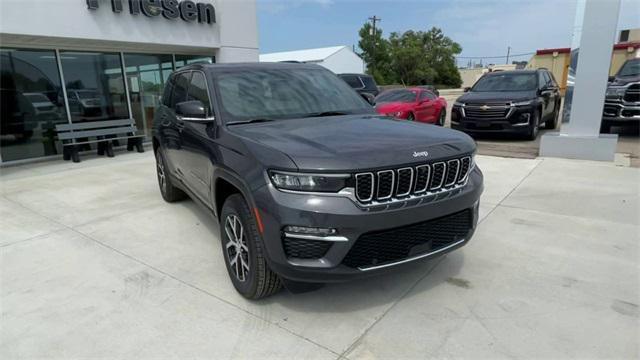 new 2024 Jeep Grand Cherokee car, priced at $43,257