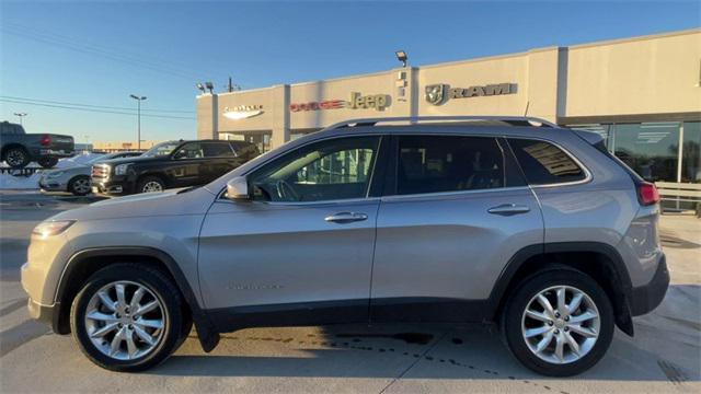 used 2016 Jeep Cherokee car, priced at $8,942