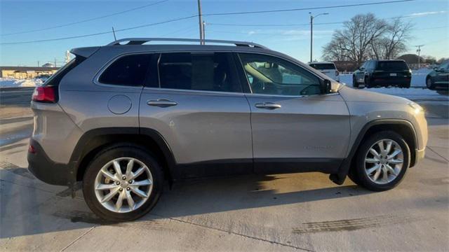 used 2016 Jeep Cherokee car, priced at $8,942