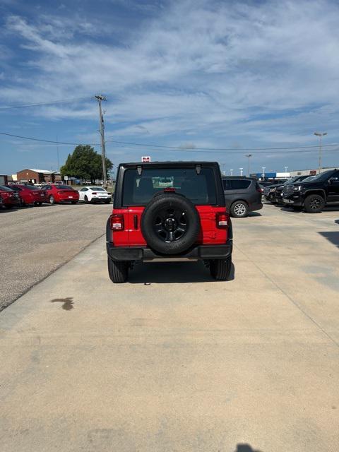 new 2025 Jeep Wrangler car, priced at $42,742