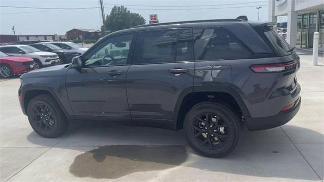 new 2024 Jeep Grand Cherokee car, priced at $38,053