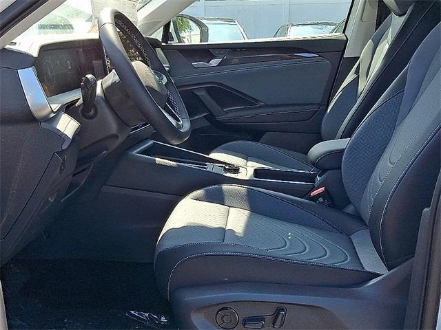 new 2025 Volkswagen Tiguan car, priced at $37,262