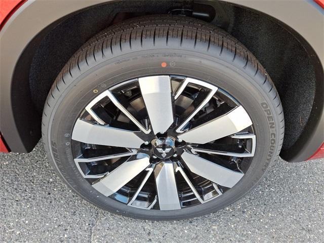 new 2025 Mitsubishi Outlander car, priced at $46,945