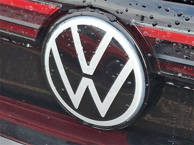 new 2025 Volkswagen ID.4 car, priced at $59,680