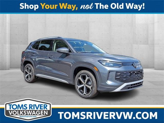 new 2025 Volkswagen Tiguan car, priced at $37,076