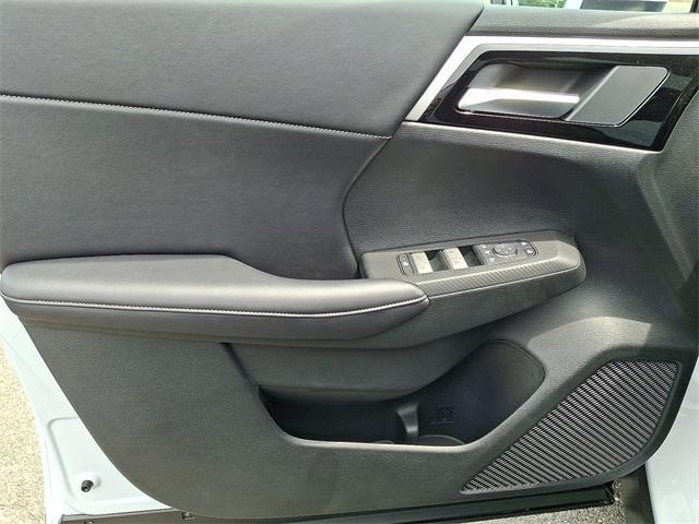 new 2025 Mitsubishi Outlander PHEV car, priced at $48,995