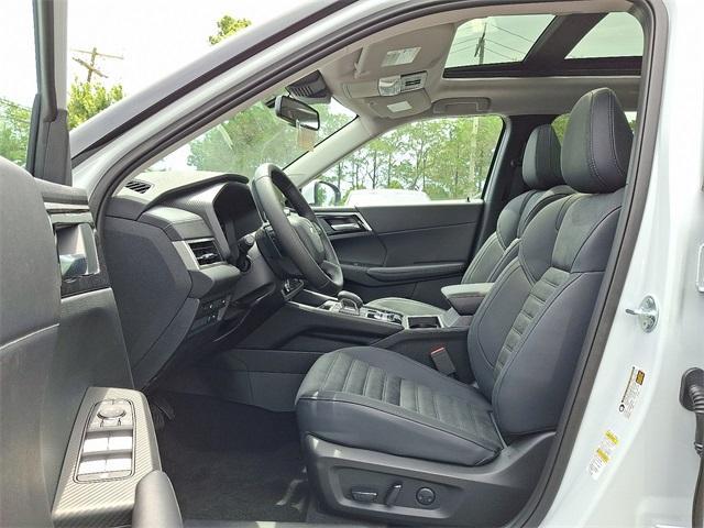 new 2025 Mitsubishi Outlander PHEV car, priced at $48,995