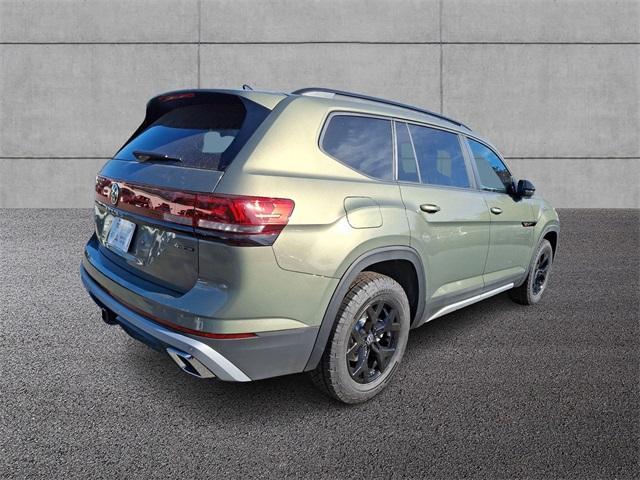 new 2025 Volkswagen Atlas car, priced at $49,186