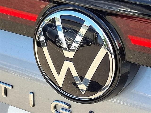 new 2025 Volkswagen Tiguan car, priced at $36,844