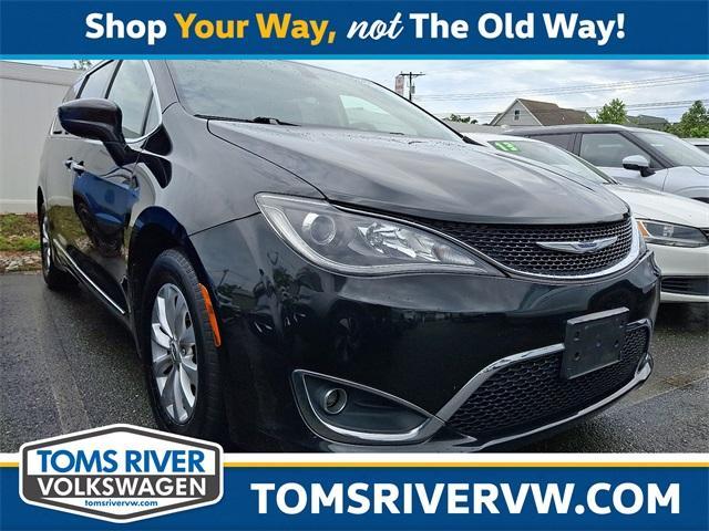 used 2017 Chrysler Pacifica car, priced at $12,599