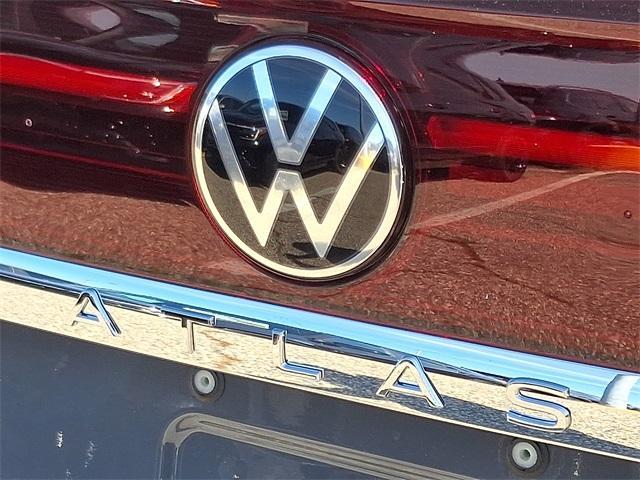new 2026 Volkswagen Atlas Cross Sport car, priced at $57,387