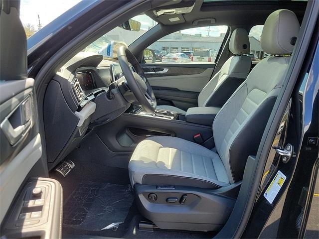 new 2024 Volkswagen Atlas Cross Sport car, priced at $52,333