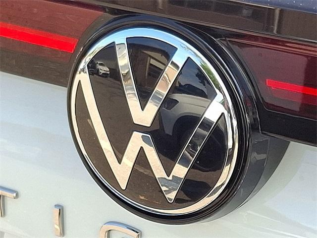new 2025 Volkswagen Tiguan car, priced at $37,262