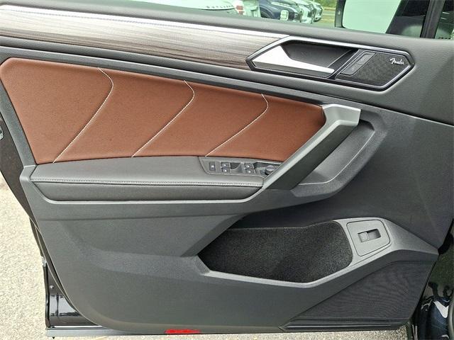 new 2024 Volkswagen Tiguan car, priced at $41,584