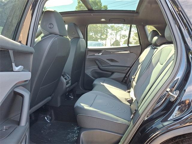 new 2025 Volkswagen Tiguan car, priced at $40,247