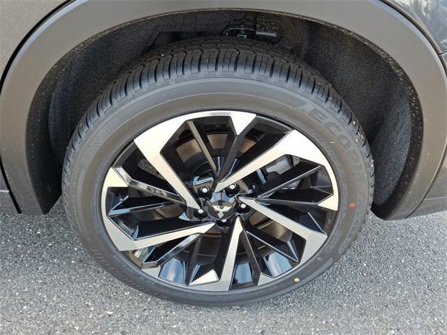 new 2025 Mitsubishi Outlander PHEV car, priced at $47,560