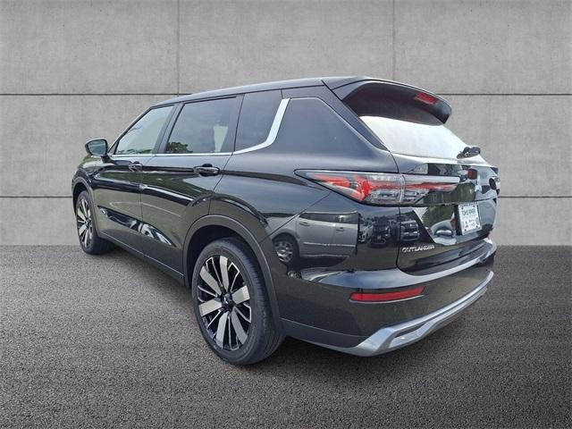 new 2025 Mitsubishi Outlander car, priced at $37,385