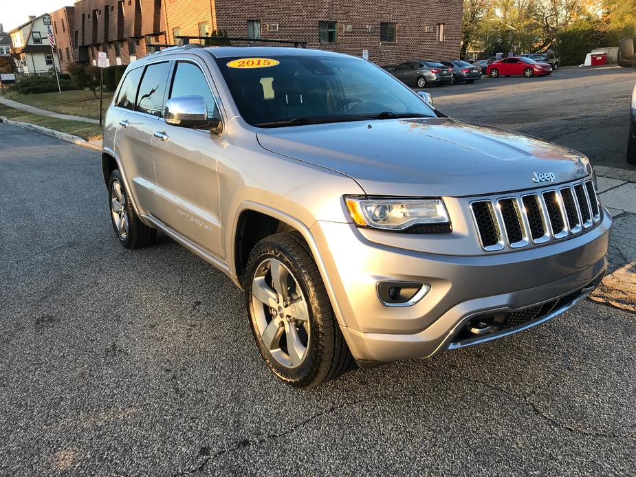 used 2015 Jeep Grand Cherokee car, priced at $12,995