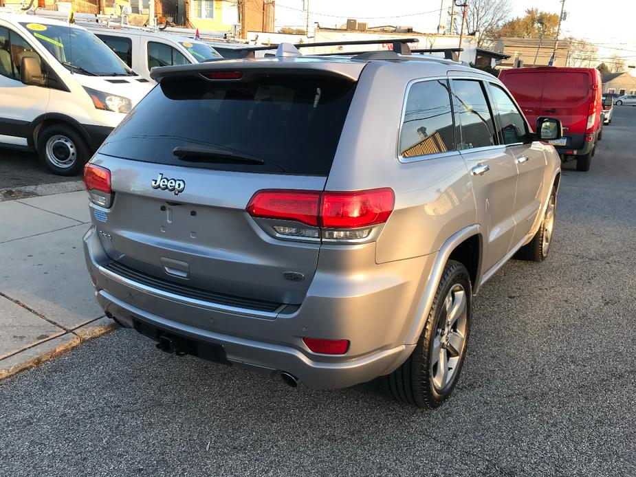 used 2015 Jeep Grand Cherokee car, priced at $12,995