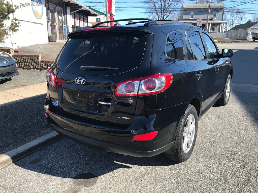 used 2012 Hyundai Santa Fe car, priced at $8,495