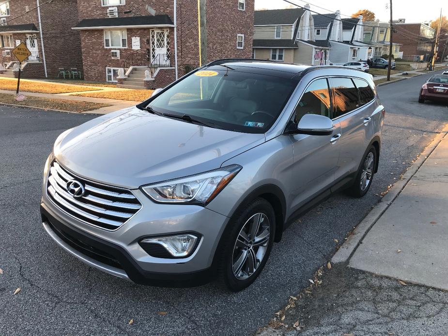 used 2014 Hyundai Santa Fe car, priced at $9,495