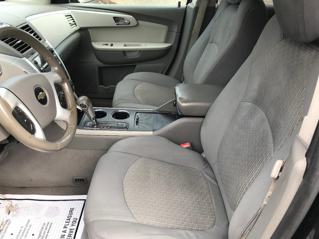 used 2011 Chevrolet Traverse car, priced at $7,795