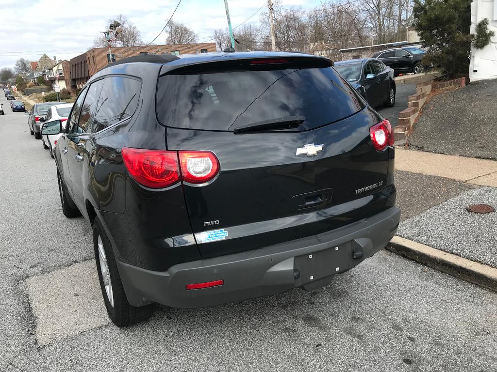 used 2011 Chevrolet Traverse car, priced at $7,795