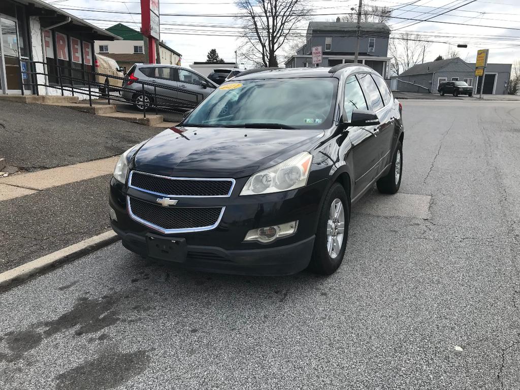 used 2011 Chevrolet Traverse car, priced at $7,795