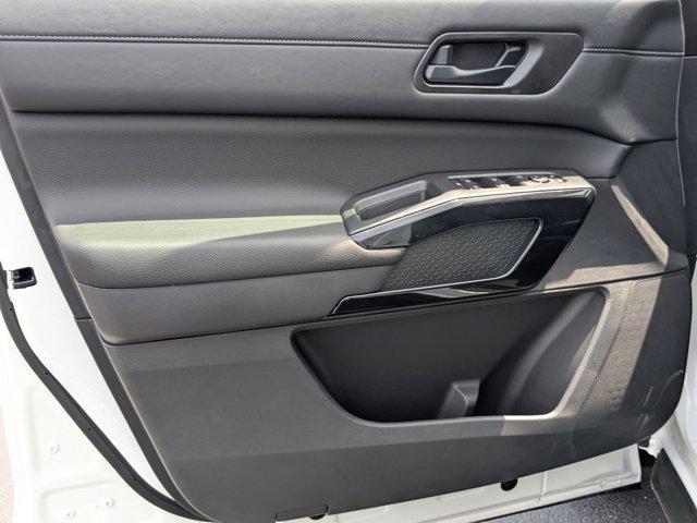new 2025 Nissan Pathfinder car, priced at $40,999